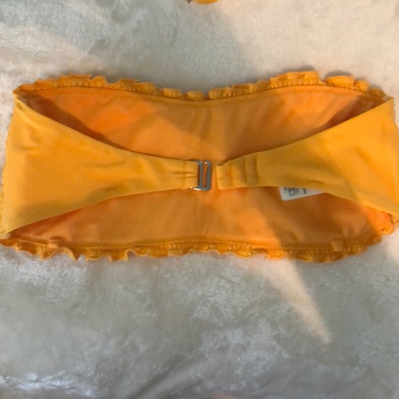 Hollister Multi-Way Bandeau Bikini Top - Picture 3 of 4